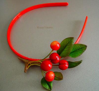 Ободок "С вишнями" из полимерной глины.