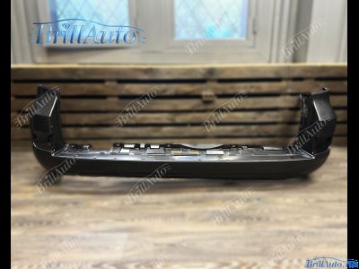 Задний бампер Toyota Land cruiser 200 16-23 2 рестайлинг (под окрас)