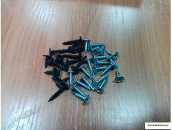 Саморезы по металлу острые и со сверлом