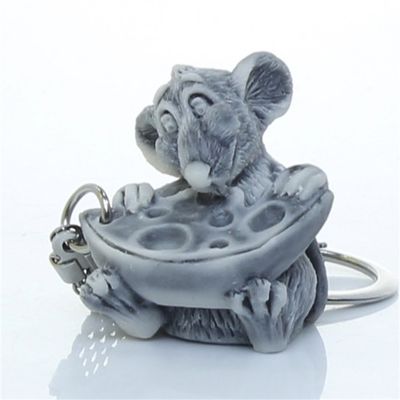 Брелок КРЫС МАЛЕНЬКИЙ С СЫРОМ, ЛИТЬЕВОЙ МРАМОР.ОПТ