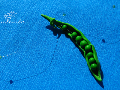 Сказка о царе горохе. Авторская подвеска-талисман, приносящая удачу