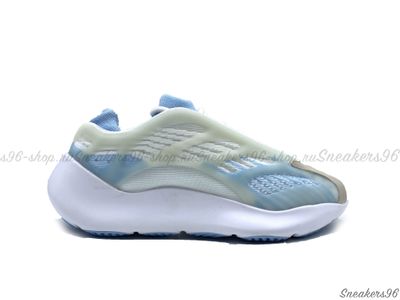 Adidas Yeezy 700 V3  Blue Женские