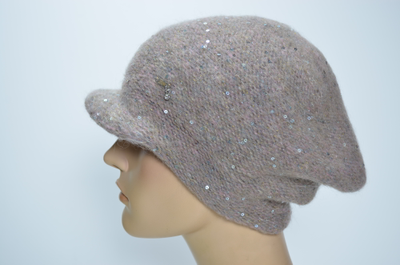 Вязаная зимняя кепка Италия женская орехового цвета