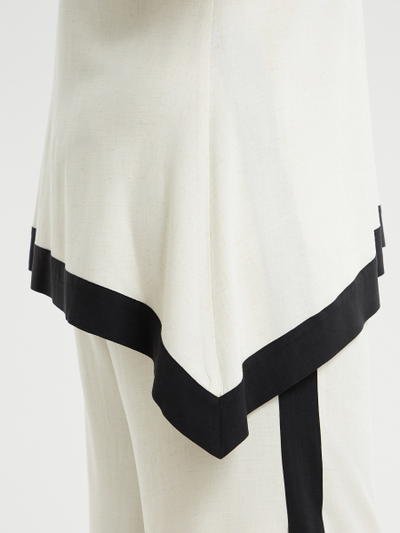 Топ ассиметричный с чёрной оторочкой по низу