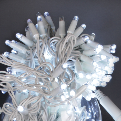 girlyanda-nit-ulichnaya-30m-300led-220v-ip65-w