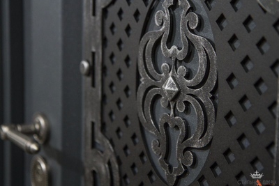 Prefect Префект /ПК 26мм рис. "Чикаго" крашенная RAL9001 с багетом из массива березы