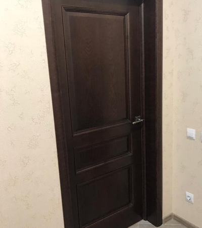 ЛАЙНДОР (УЛЬЯНОВСК)/ МОДЕЛЬ КАЛИНА-ПН/ НАТУРАЛЬНЫЙ ШПОН ЯСЕНЯ/ ТОН 30 (ШОКОЛАД)