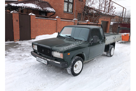 ВИС БАТРАК 2345 тягач с разными видами тягово-сцепных устройств в грузовой платформе