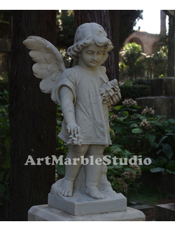 Памятник Ангел с лепестками