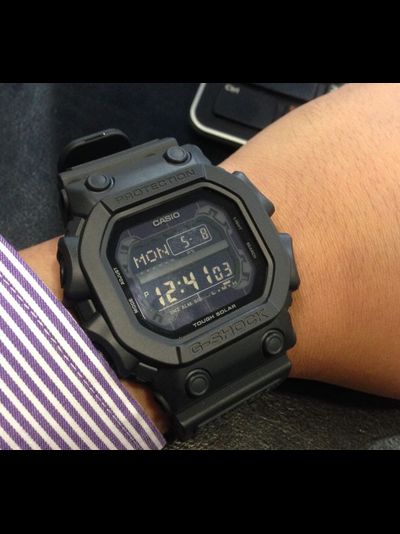Часы Casio G-Shock GX-56BB-1