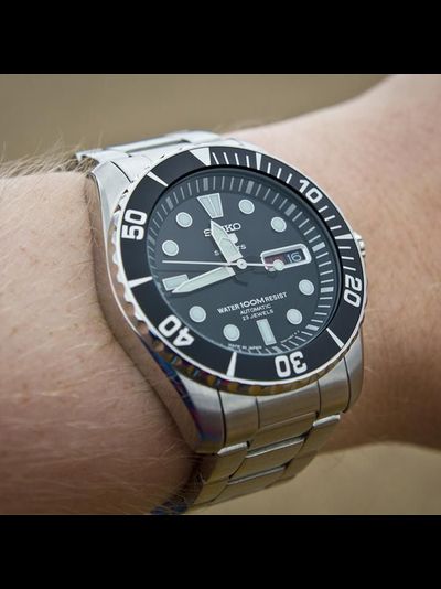 Наручные часы Seiko SNZF17J1