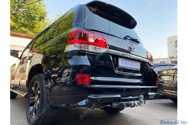 Рестайлинг Land Cruiser 200 из 2012 в 2021 TRD (фары Lexus)