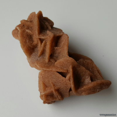 Гипс - "Роза пустыни" 60*40*24мм