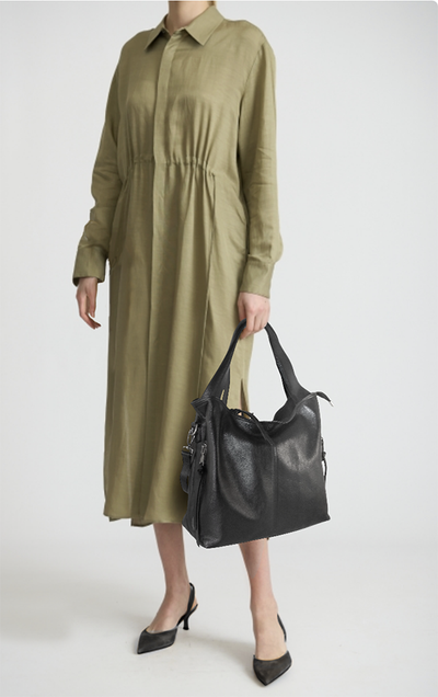 (АРТИКУЛ: 8700/1) СУМКА ЖЕНСКАЯ, СРЕДНЕГО РАЗМЕРА, НАТУРАЛЬНАЯ КОЖА, ЧЕРНАЯ, РЕМЕНЬ ЧЕРЕЗ ПЛЕЧО