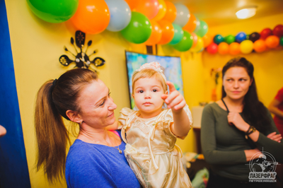 Ваши юбилеи и дни рождения для взрослых и детей в Петрозаводске в лофт-локации LAZERFRAG