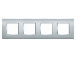 Bticino LNA4802M4TE Рамка 4 поста квадрат пластик алюминий