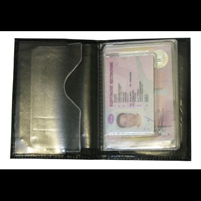 ОБЛОЖКА ИЗ КОЖИ ДЛЯ АВТОДОКУМЕНТОВ В КОМПЛЕКТЕ С ЛИНЗАМИ. ЦВЕТ: КРАСНЫЙ. ВСТАВКИ: ЧЁРНЫЕ