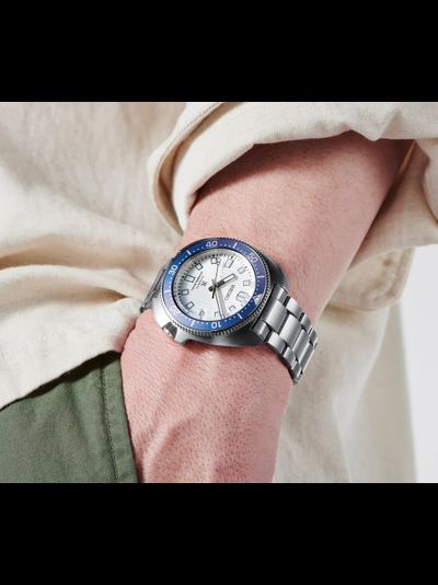 Наручные часы Seiko SPB301J1