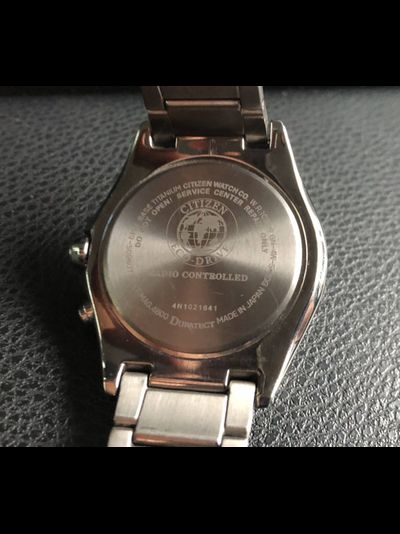 Наручные часы Citizen CB1070-56E