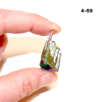 Висмут выращенный (кристалл) №4-69: 8,4г - 28*12*12мм