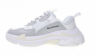 Женские кроссовки Balenciaga (Баленсиага) Triple S Белые женские (36-41)