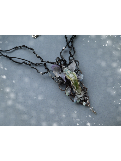 Волшебное колье "Зимняя Дриада из Зачарованного Леса"