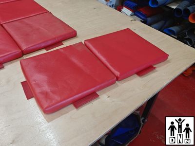 Модульный мягкий пол DNN 30х30х2 см тент красный