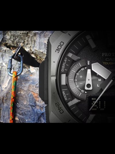 Часы Casio Pro Trek PRW-B1000-1