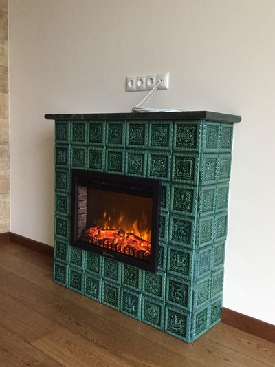 Адонис (керамическая плитка)