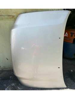 Капот на Тойоту Хайландер первого поколения