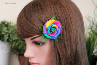 Брошь-заколка "Радужная роза".