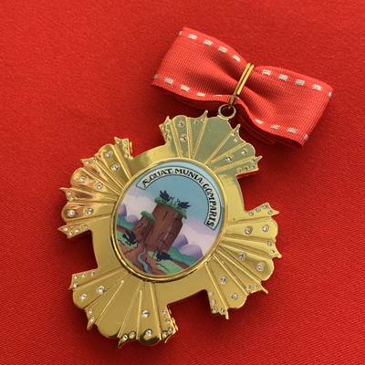 Орден Святой Екатерины 2-й степени со стразами и бантом из муаровой ленты. Полноразмерная копия LUX! Лот № 53.