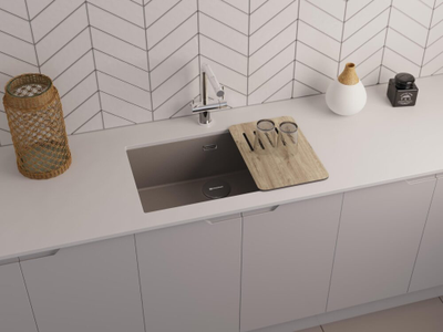 Смеситель OMOIKIRI NAGANO LG