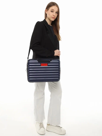 Пластиковый кейс для ноутбука 15.6 - 16 дюймов Optimum, серый