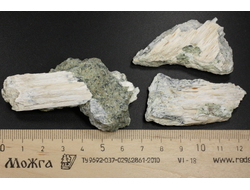 Брусит (немалит), волокнистый брусит в ассортименте, Россия, КЧР, Урупский район, м-ние. Белые осыпища (50-60 мм, 10-25 г) №29684