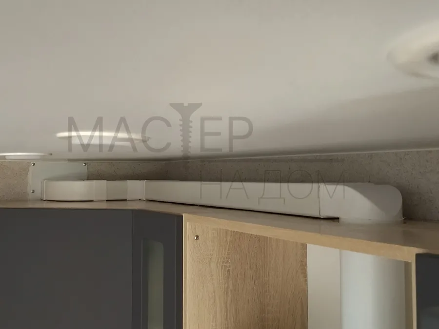 Установка вытяжки на кухне