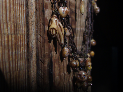 Фарфоровый комплект-талисман из колье и серёжек "Древняя Магия"