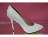 Свадебные туфли кожаные белые тонкий каблук острый мыс классические стильные модные купить магазин