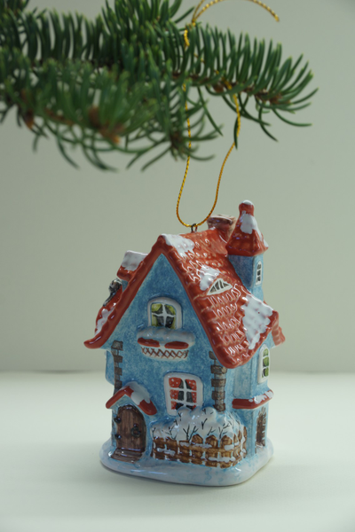 Голландский домик зимний