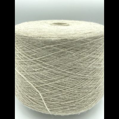 MILLEFILI art.GARZSOFTYAK Nm. 640 метров в 100 граммах 75% WO (шерсть), 8% WY ( шерсть яка), 15% PA, 2% PL Цв. 80014 овсянка