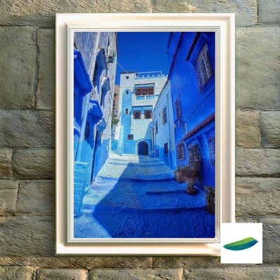 Три постера «Город цвета неба», «Улица Шавена» и «Синяя улочка» из коллекции «Дивные города».