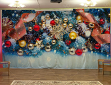 НФ-00002947 Занавес для сцены &quot;Новогодние шары разноцветные&quot; (2,9*5,4м)