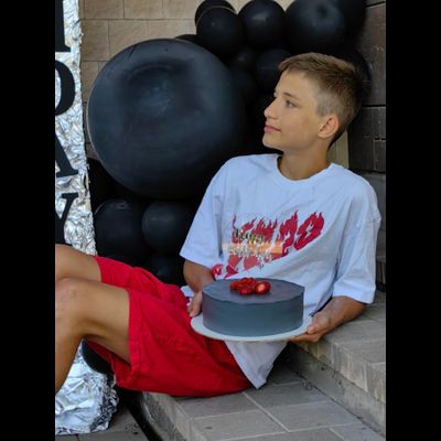 Оформление детского дня рождения в красно-чёрном стиле № 1451