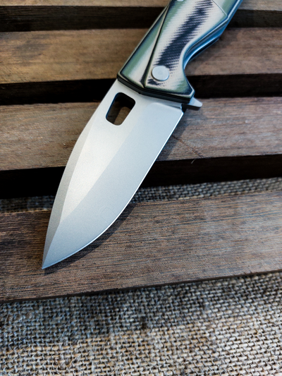 Складной нож URAN 0 сталь AUS 10,  рукоять G10, цвет  тайга