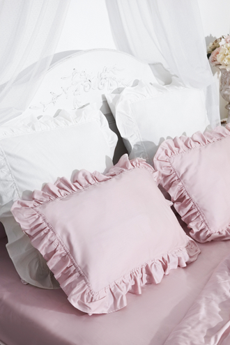 Постельный комплект с оборками "Пыльная Роза"