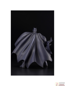Фигурка 1/6 Бэтмен (Batman)