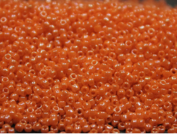 Toho 15 129 Opaque-Lustered Pumpkin / Непрозрачный глянцевый тыква