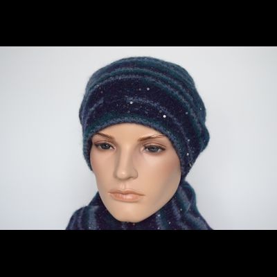 Синий вязаный берет с пайетками Vizio Италия 8066 В
