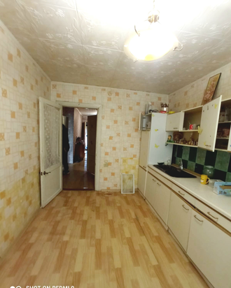 2-к. квартира в Камышлове, ул. Первомайская