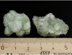 Пренит, сросток кристаллов в ассортименте, Мали (26-30 мм, 9-10 г) №36150